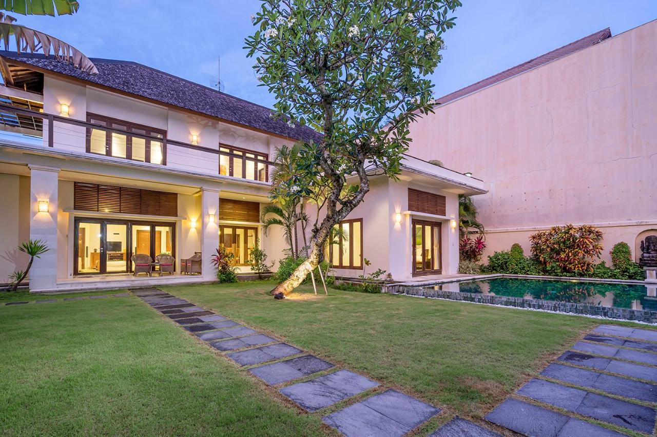 Bali Villa Lotus Семиньяк Экстерьер фото