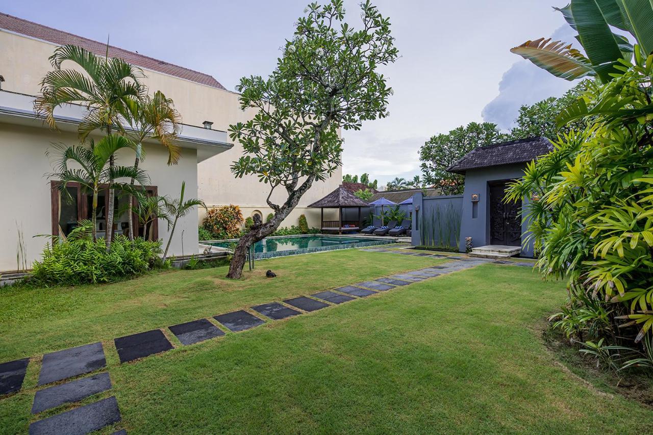 Bali Villa Lotus Семиньяк Экстерьер фото