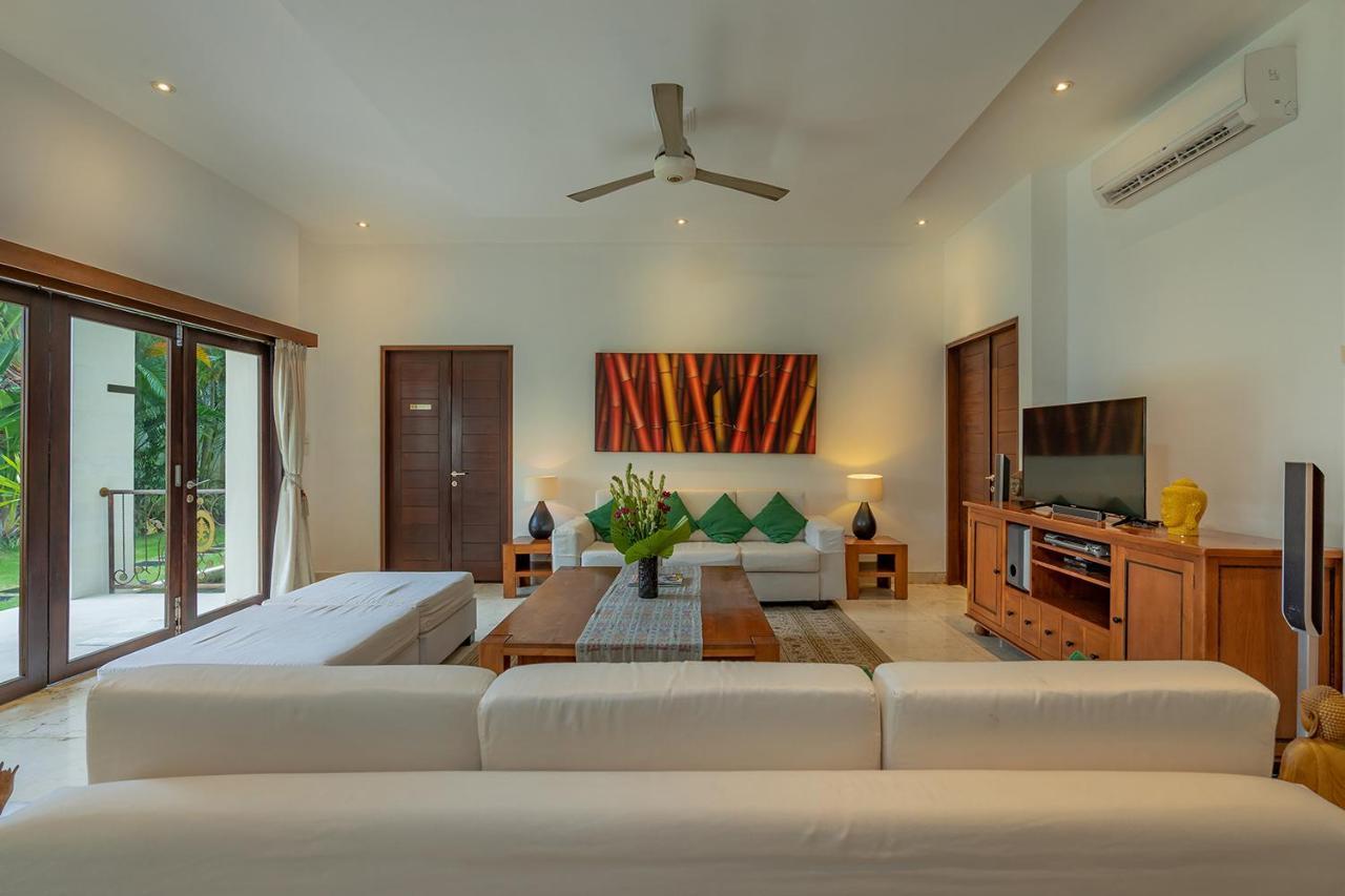 Bali Villa Lotus Семиньяк Экстерьер фото