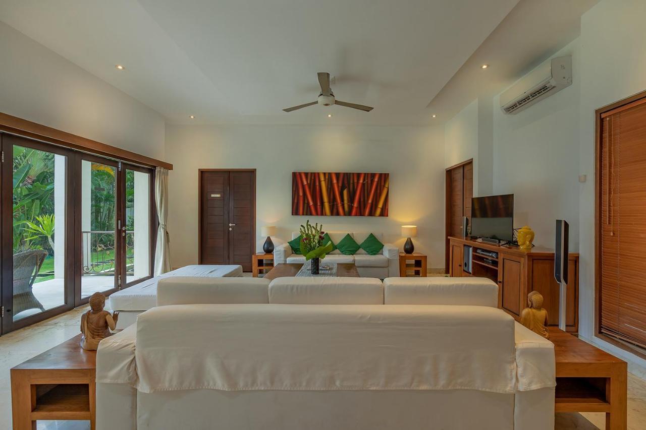 Bali Villa Lotus Семиньяк Экстерьер фото